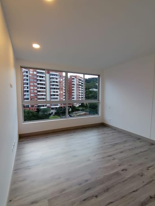 Apartamento de 3 alcobas en venta en Cristales, Cali, 108 m² · foto 8 de 24