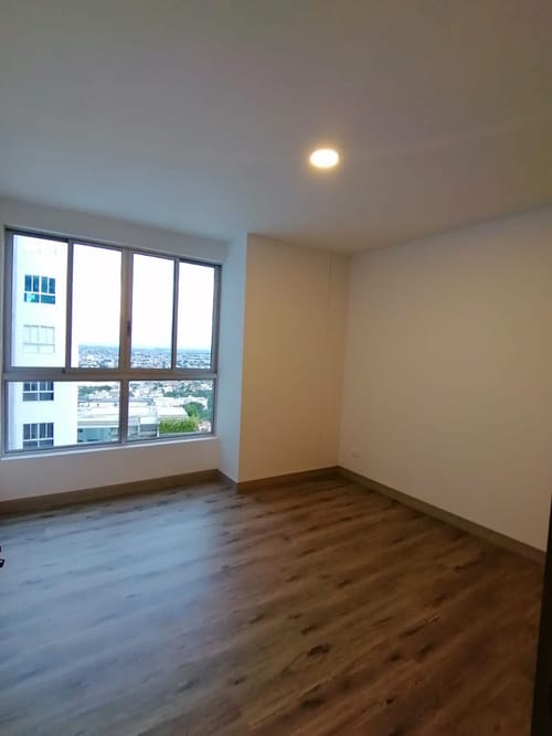 Apartamento de 3 alcobas en venta en Cristales, Cali, 108 m² · foto 14 de 24