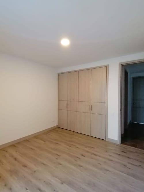 Apartamento de 3 alcobas en venta en Cristales, Cali, 108 m² · foto 15 de 24