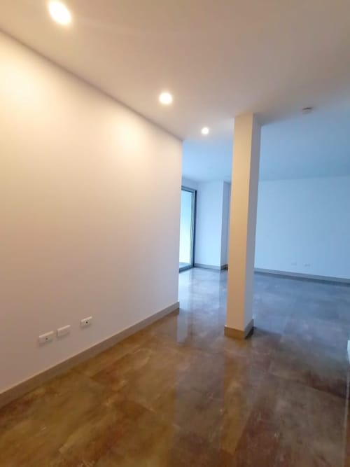 Apartamento de 3 alcobas en venta en Cristales, Cali, 108 m² · foto 20 de 24
