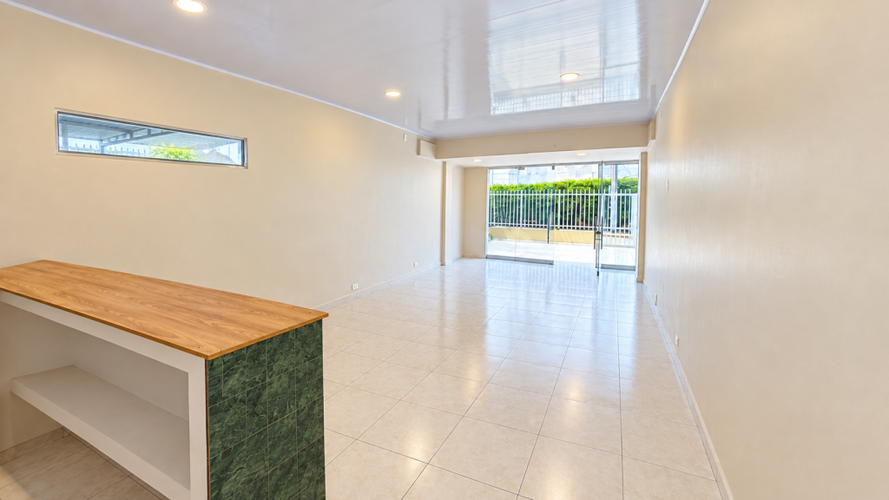 Local en arriendo en Manga, Cartagena, 44 m² · foto 6 de 8