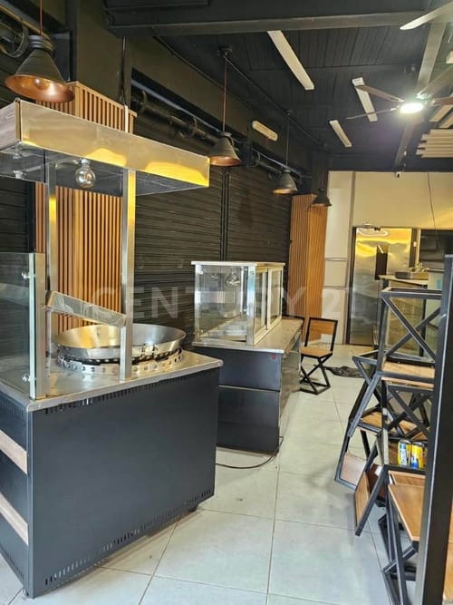Local en arriendo en El Limonar, Cali, 70 m² · foto 3 de 5