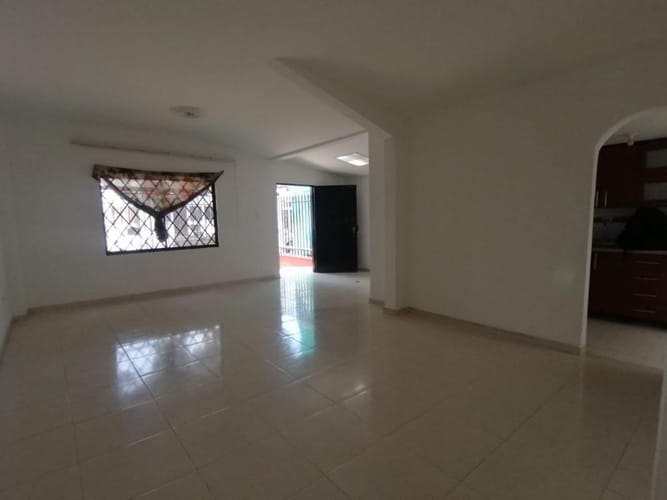 Casa de 4 alcobas en venta en Vipasa, Cali, 108 m² · foto 4 de 24