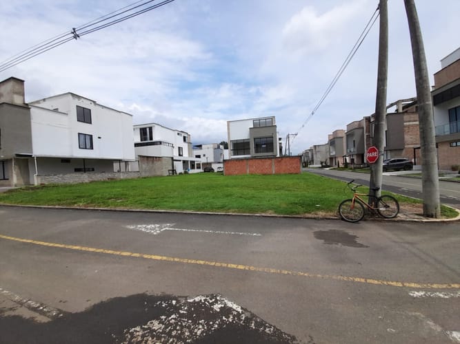 Lote en venta en Las Mercedes, Jamundí, 225 m² · foto 5 de 24