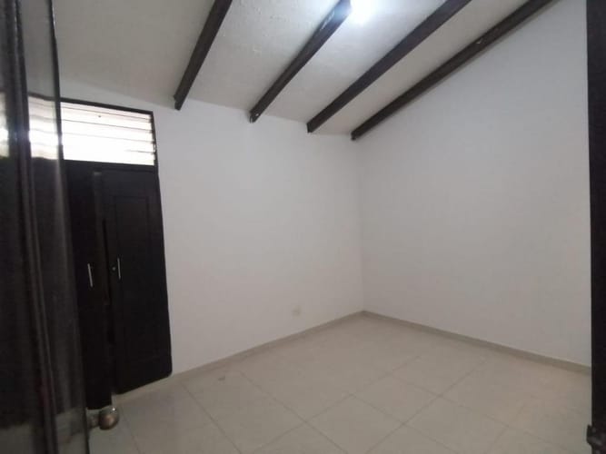 Casa de 4 alcobas en venta en Vipasa, Cali, 108 m² · foto 11 de 24