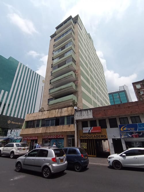 Oficina en venta en San Pedro, Cali, 122 m² · foto 5 de 21