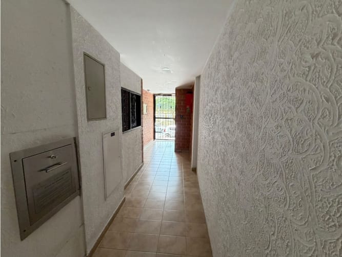 Apartamento en venta en La Pilarica, Medellín · foto 13 de 15