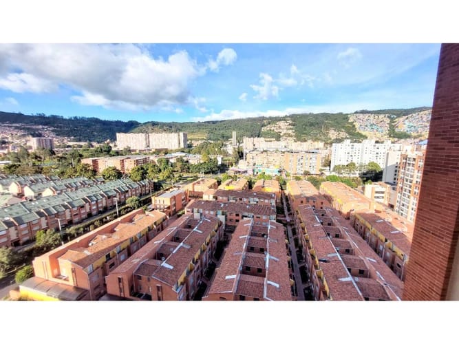 Apartamento de 3 alcobas en venta en Pradera Norte, Bogotá, 111 m² · foto 4 de 24