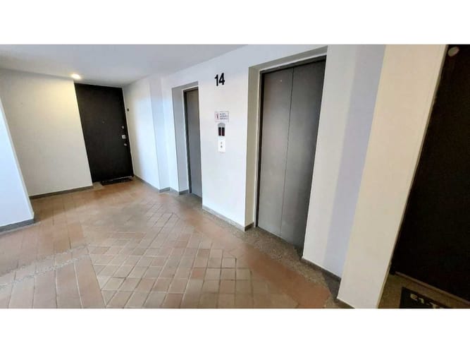 Apartamento de 3 alcobas en venta en Pradera Norte, Bogotá, 111 m² · foto 7 de 24
