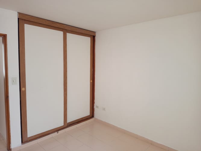 Apartamento de 3 alcobas en venta en Ciudad Capri, Cali, 65 m² · foto 7 de 24