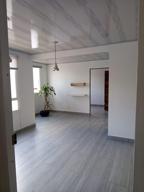Apartamento de 2 alcobas en venta en Candelaria, 48 m² · foto 3 de 24
