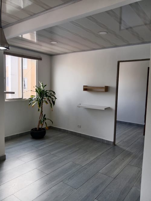 Apartamento de 2 alcobas en venta en Candelaria, 48 m² · foto 5 de 24