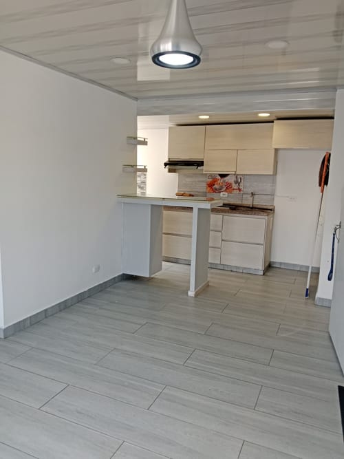 Apartamento de 2 alcobas en venta en Candelaria, 48 m² · foto 6 de 24