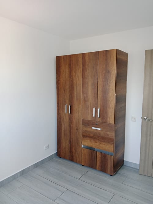 Apartamento de 2 alcobas en venta en Candelaria, 48 m² · foto 8 de 24
