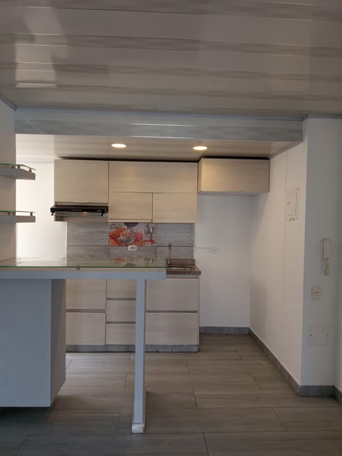 Apartamento de 2 alcobas en venta en Candelaria, 48 m² · foto 13 de 24