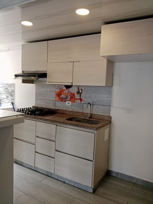 Apartamento de 2 alcobas en venta en Candelaria, 48 m² · foto 14 de 24