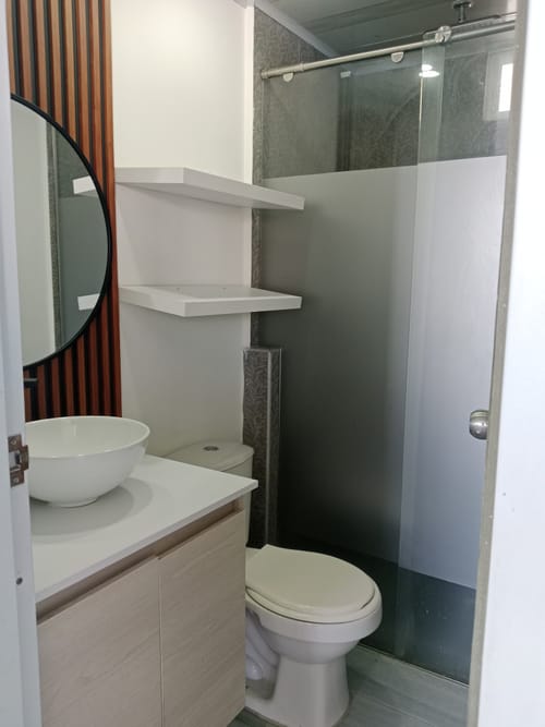 Apartamento de 2 alcobas en venta en Candelaria, 48 m² · foto 16 de 24