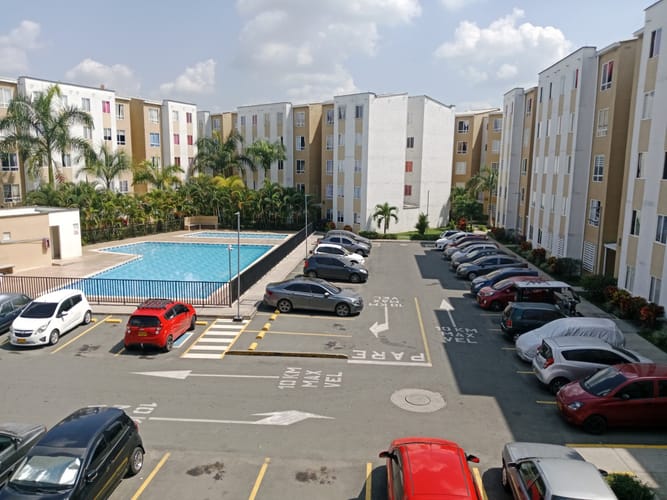 Apartamento de 2 alcobas en venta en Candelaria, 48 m² · foto 18 de 24