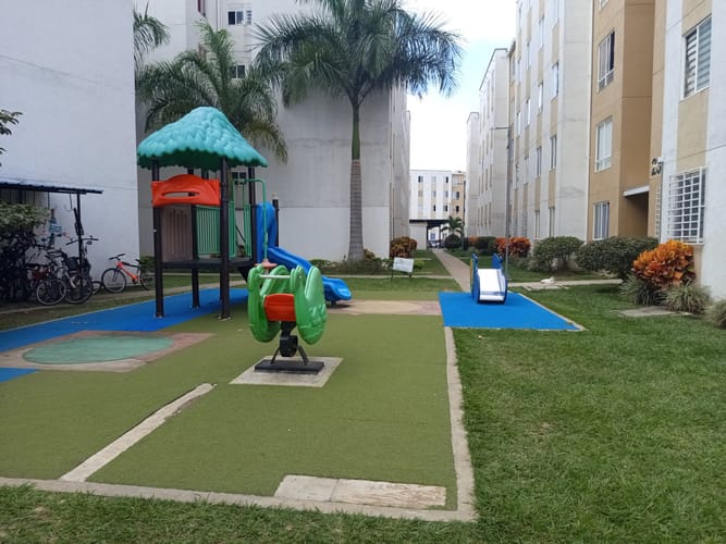 Apartamento de 2 alcobas en venta en Candelaria, 48 m² · foto 20 de 24