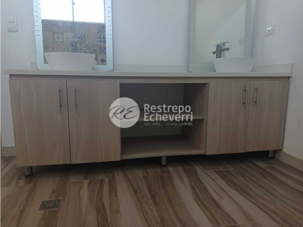 Casa en arriendo en San Bernardo Del Viento, Manizales · foto 17 de 18