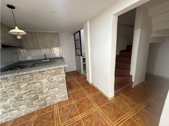 Casa de 3 alcobas en venta en Panorama, Floridablanca, 120 m² · foto 4 de 21