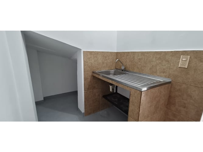 Local en arriendo en Colombia, Medellín, 48 m² · foto 11 de 11