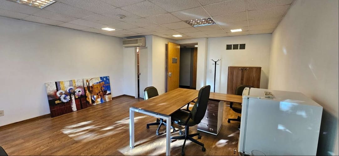 Oficina en Alquiler · Foto 8