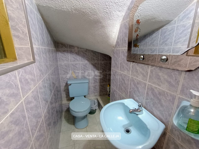 Casa de 5 alcobas en venta en La Calleja, Tunja, 270 m² · foto 5 de 24