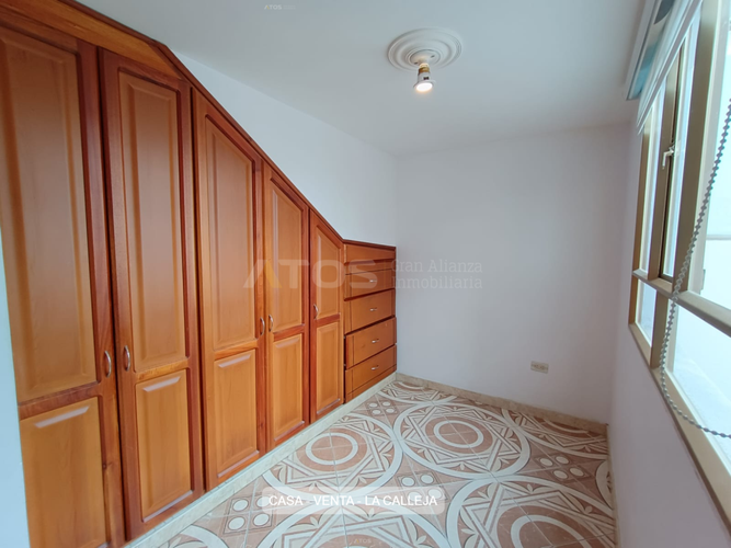 Casa de 5 alcobas en venta en La Calleja, Tunja, 270 m² · foto 24 de 24