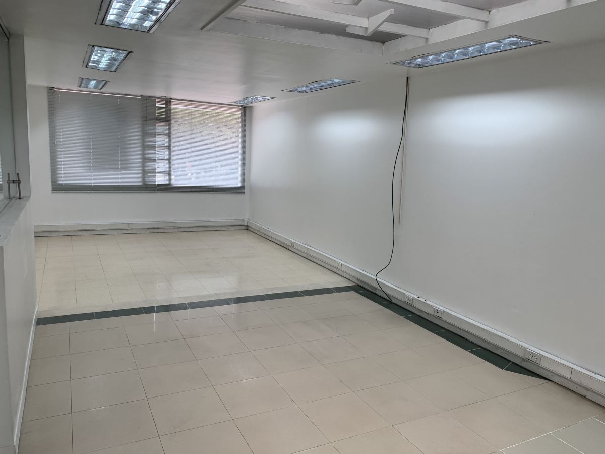 Casa en arriendo en Chicó Navarra, Bogotá · foto 9 de 18