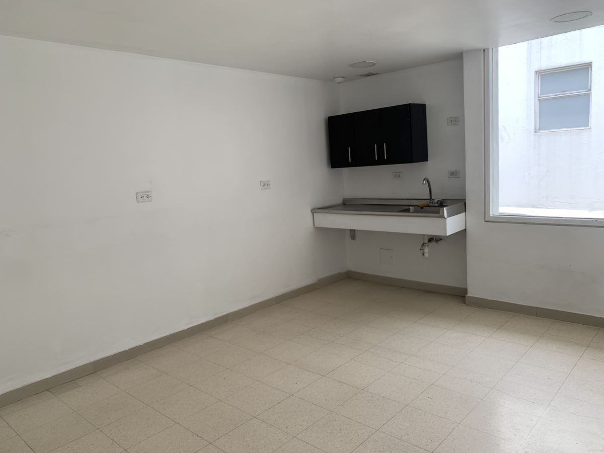 Casa en arriendo en Chicó Navarra, Bogotá · foto 13 de 18