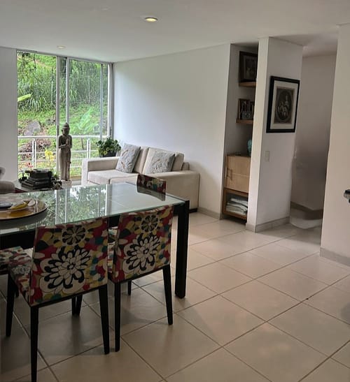 Apartamento de 2 alcobas en venta en Santa Rita, Cali, 67 m² · foto 4 de 14
