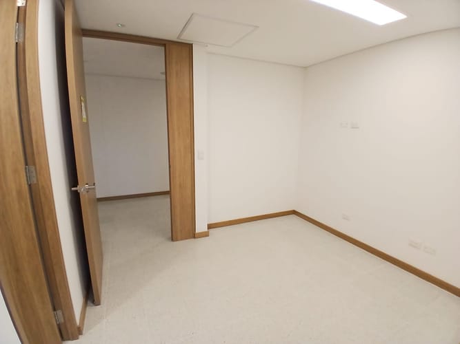 Consultorio en arriendo en Laureles, Medellín, 30 m² · foto 8 de 10