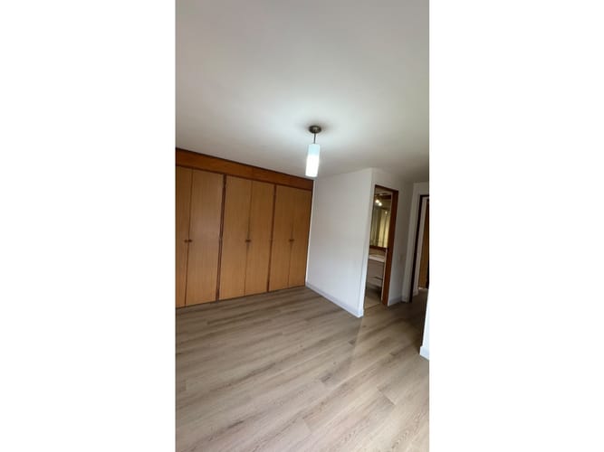Apartamento de 3 alcobas en arriendo en Castropol, Medellín, 90 m² · foto 6 de 17