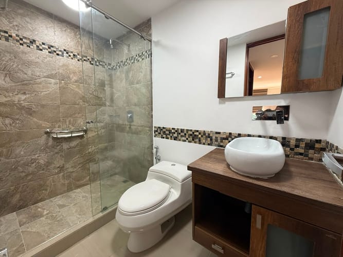 Apartamento de 3 alcobas en arriendo en Camino Verde, Envigado, 120 m² · foto 6 de 13