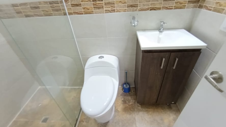 Casa de 3 alcobas en arriendo en Señorial, Envigado, 175 m² · foto 13 de 15