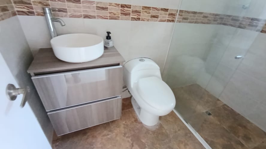 Casa de 3 alcobas en arriendo en Señorial, Envigado, 175 m² · foto 15 de 15