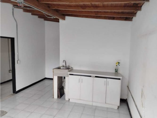 Local en arriendo en Calasanz, Medellín, 240 m² · foto 18 de 20