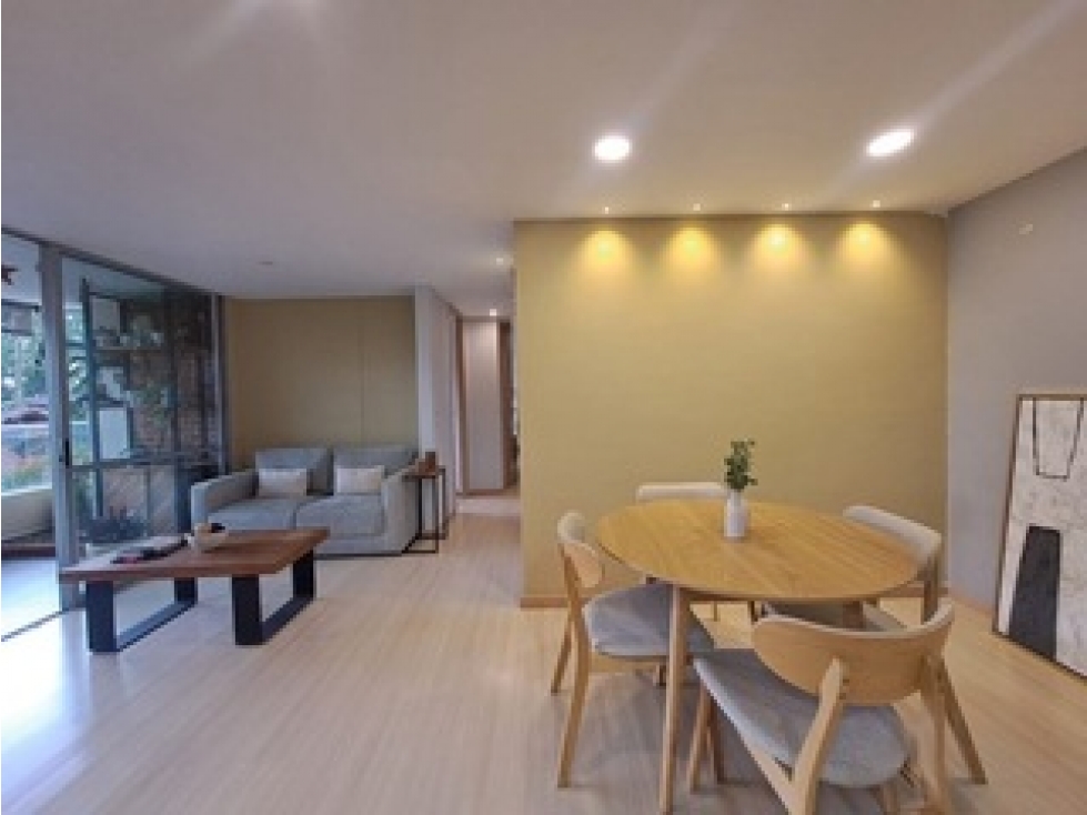 Apartamento en venta en Loma Del Esmeraldal, Envigado · foto 12 de 17