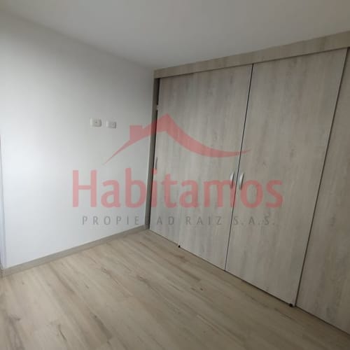 Apartamento de 3 alcobas en venta en Fontibon, Rionegro, 57 m² · foto 11 de 13