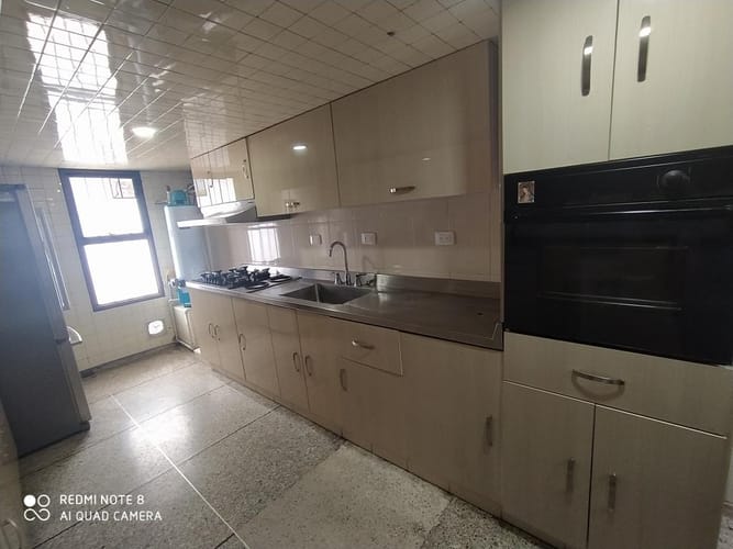 Casa de 5 alcobas en venta en Gran America, Bogotá, 380 m² · foto 13 de 24