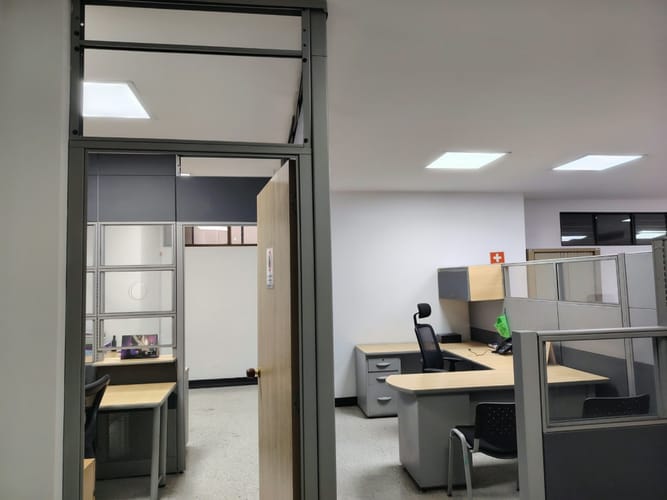 Local en arriendo en Sector Plaza De Bolivar, Pereira, 382 m² · foto 8 de 19