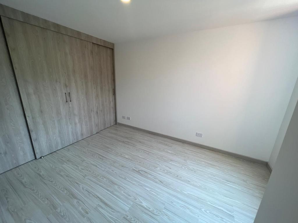 Apartamento en venta en Vía Las Palmas, Medellín · foto 3 de 8