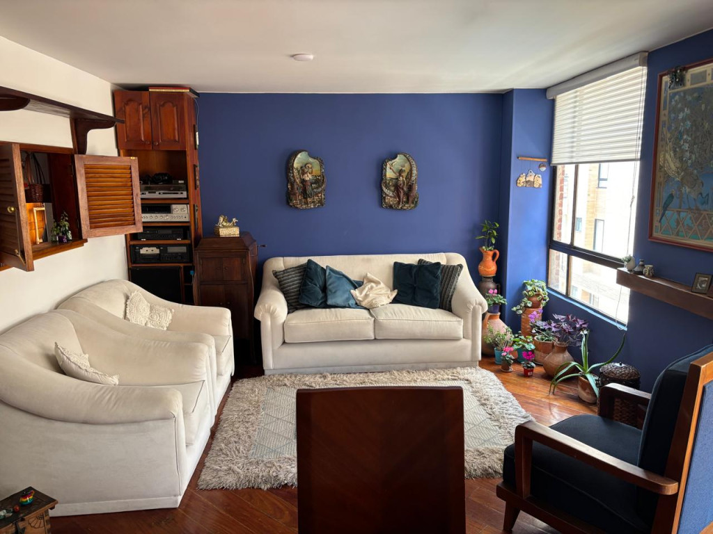 Apartamento en venta en Cedritos, Bogotá · foto 2 de 19