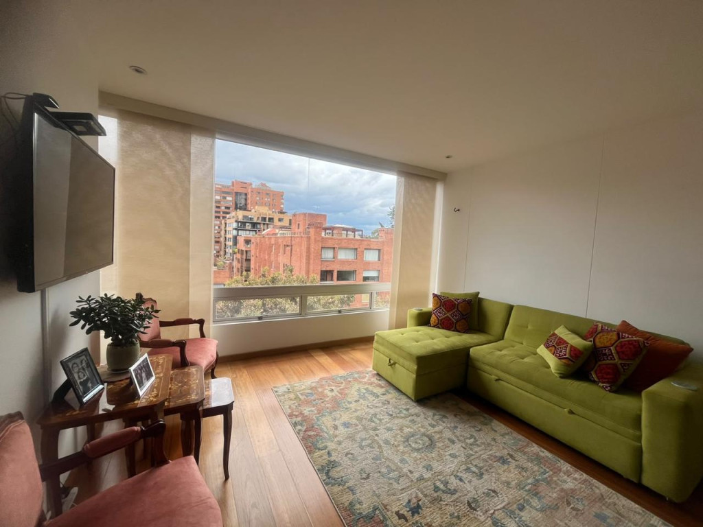 Apartamento en venta en La Carolina, Bogotá · foto 5 de 9