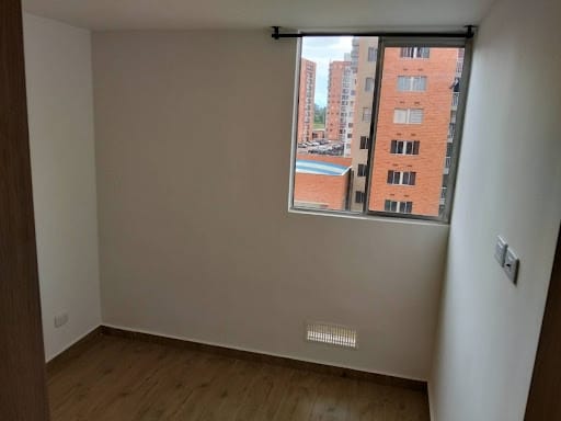Apartamento de 3 alcobas en arriendo en Conjunto Residencial Abundara, Madrid, 58 m² · foto 13 de 20
