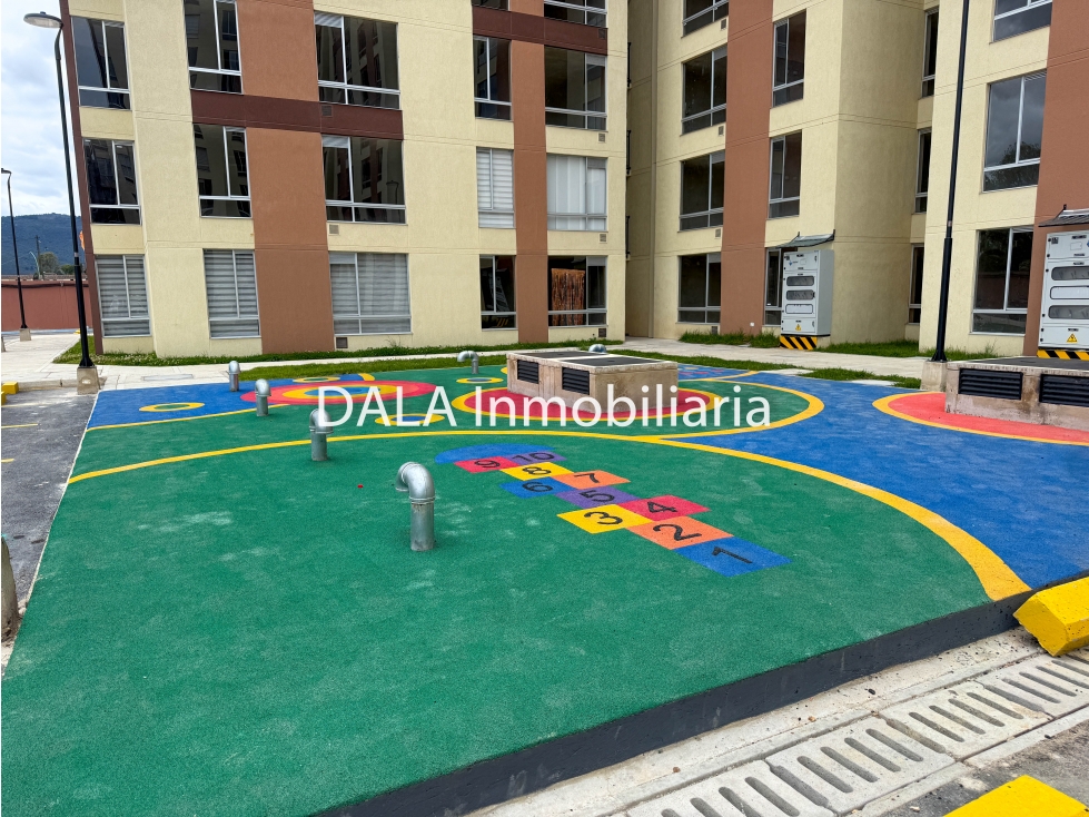 Apartamento en arriendo en Santa Lucia, Chía · foto 14 de 15