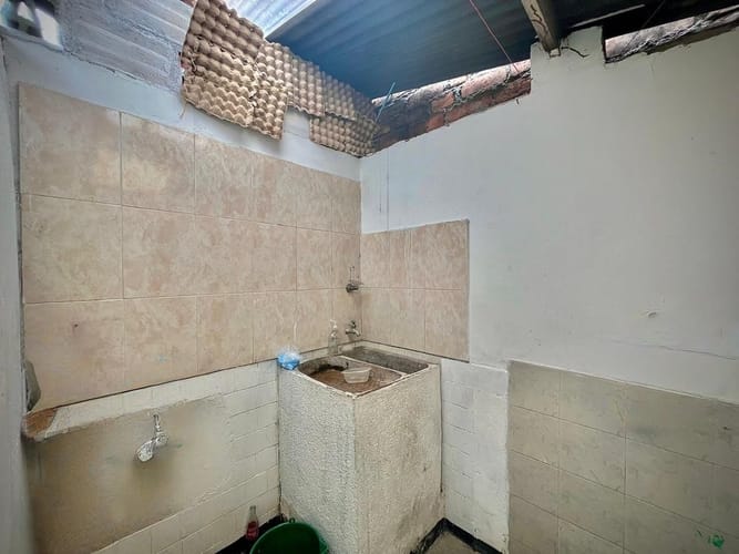 Casa de 6 alcobas en venta en Topacio, Ibagué, 159 m² · foto 2 de 24