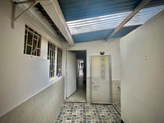 Casa de 6 alcobas en venta en Topacio, Ibagué, 159 m² · foto 13 de 24