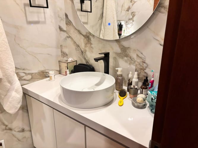 Apartamento de 2 alcobas en venta en Los Rosales, Bogotá, 142 m² · foto 11 de 14